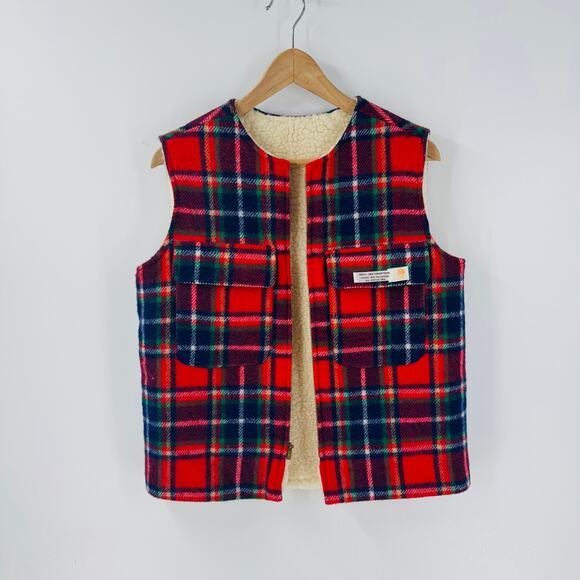 Vintage Wool Plaid Reversible Vest Red Tartan Sherpa Lined Outdoor (Fits S/M) - Picture 7 of 12